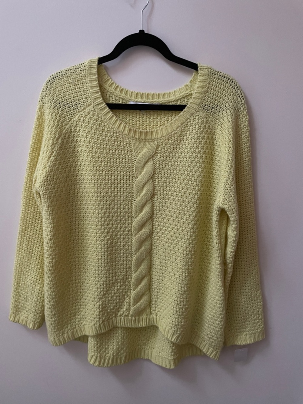 Forever 21 Pale Yellow Cable Front Scoop Neck Sweater
